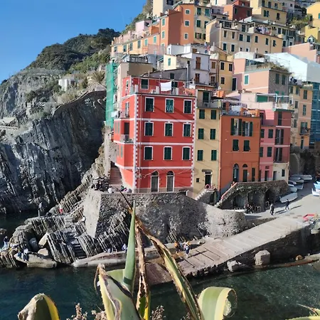 Casa Vacanze Andrea La Tua Base Per Visitare Il Mare Delle Cinque Terre